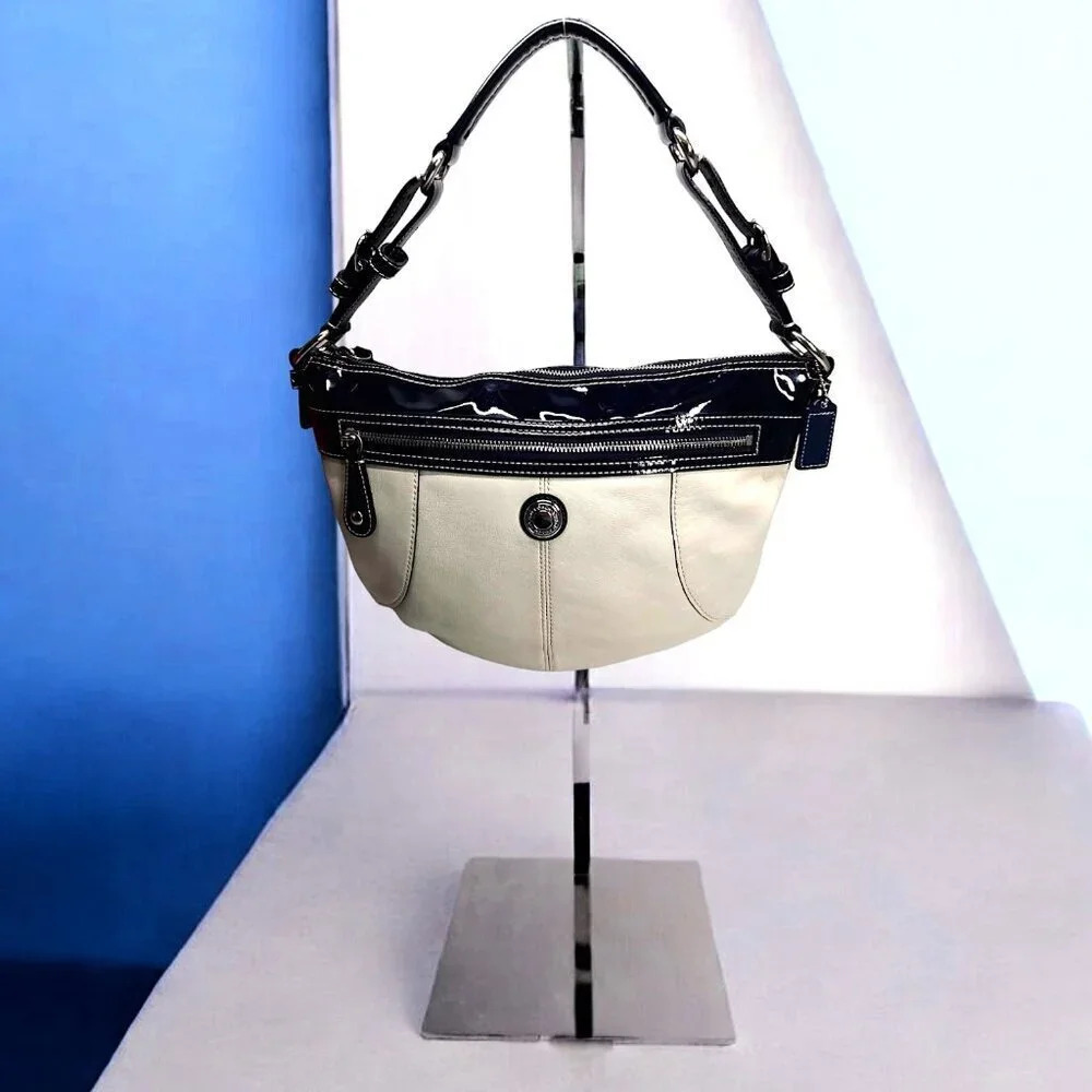 COACH Laura Hobo Bag Navy/cream - Picture 1 of 16